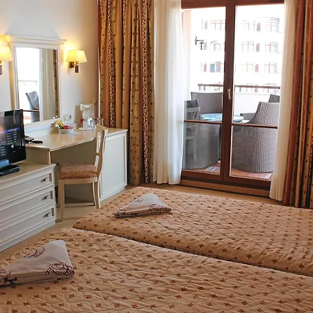 Villa Helena Vip And *