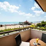 Helena Vip Villas&suites - Half Board *