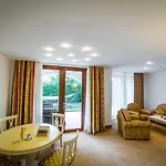 Helena Vip Villas&suites - Half Board