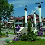 Helena Vip Villas&suites - Half Board *