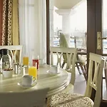 Helena Vip Villas&suites - Half Board *