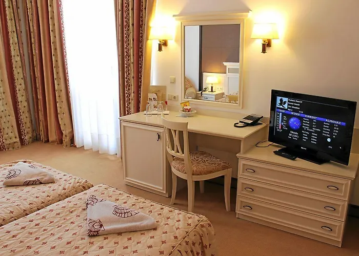 Villa Helena Vip And Slantschew brjag