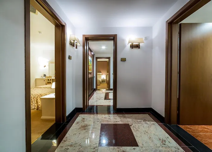 Helena Vip And Villa Slantschew brjag