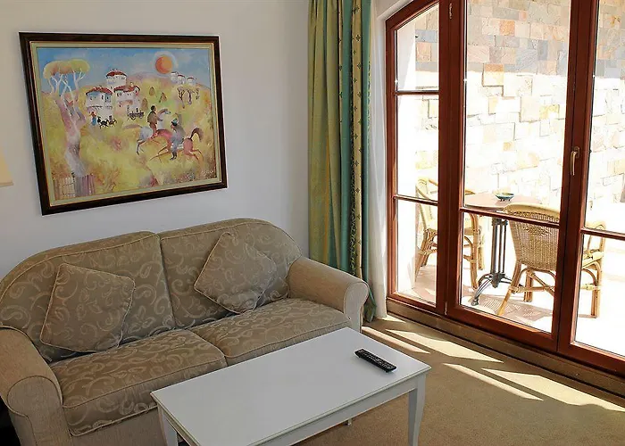 Helena Vip And Villa